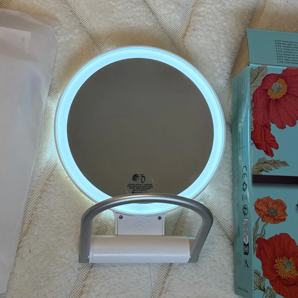White LED Vanity Mirror